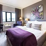 Quality Hotel