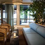Quality Hotel 4*